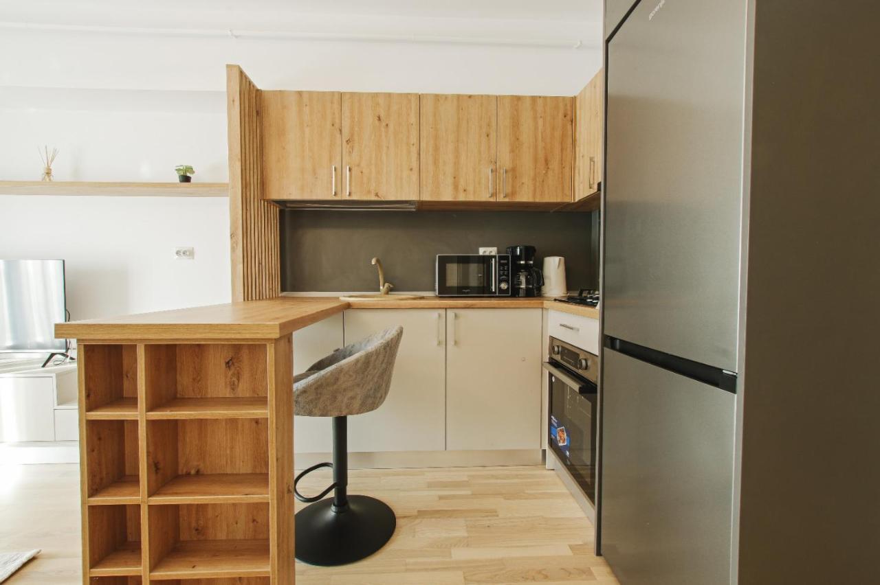Himson-Beige Apartment ยาช ภายนอก รูปภาพ